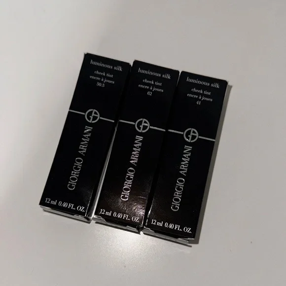 [BNIB] Giorgio Armani Luminous Silk Cheek Tint Set - Picture 2 of 12